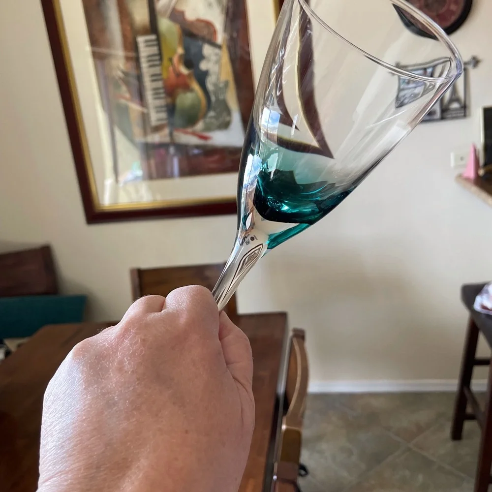 West Elm Set of 2 Ombré Teal Wine/Champagne Glasses - Picture 3 of 3